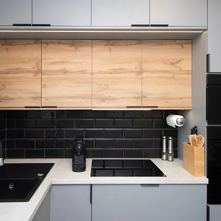 Becky Appartement Komló